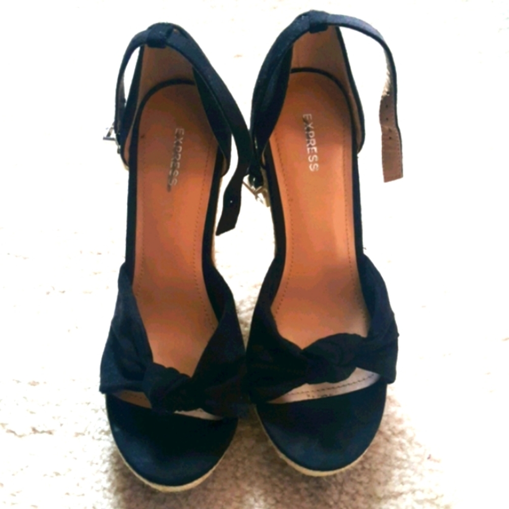 Black espradrilles wedges by Express - Picture 2 of 5